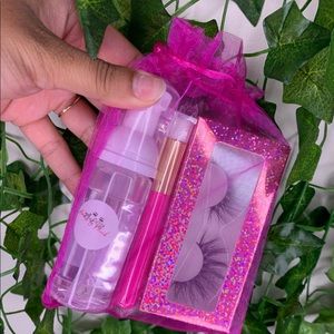 Lash Travel Package